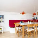 6 Person In Ulfborg-by Traum *