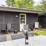 6 Person In Ulfborg-by Traum *