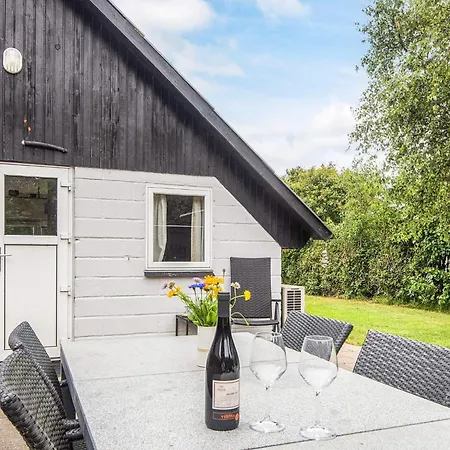 6 Person In Ulfborg-by Traum