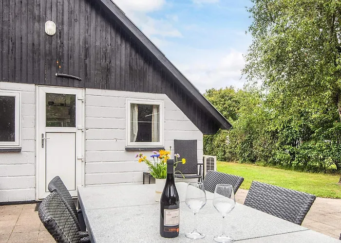 6 Person In Ulfborg-by Traum